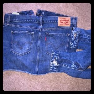 Levi’s denim skirt